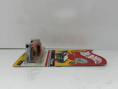 Hot Wheels Neo-Classics 1970 Plymouth Road Runner Series 3 1:64 Diecast