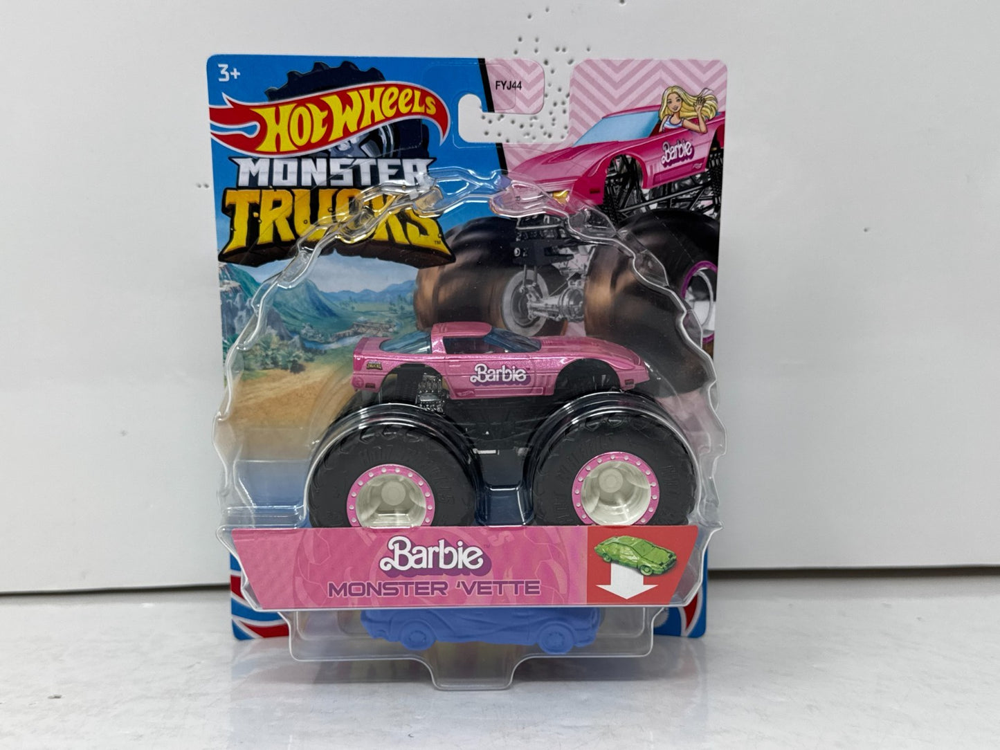 Hot Wheels Monster Trucks Treasure Hunt Barbie Monster ’Vette 1:64 Diecast