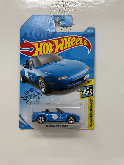 Hot Wheels Speed Graphics 1991 Mazda MX-5 Miata 1:64 Diecast