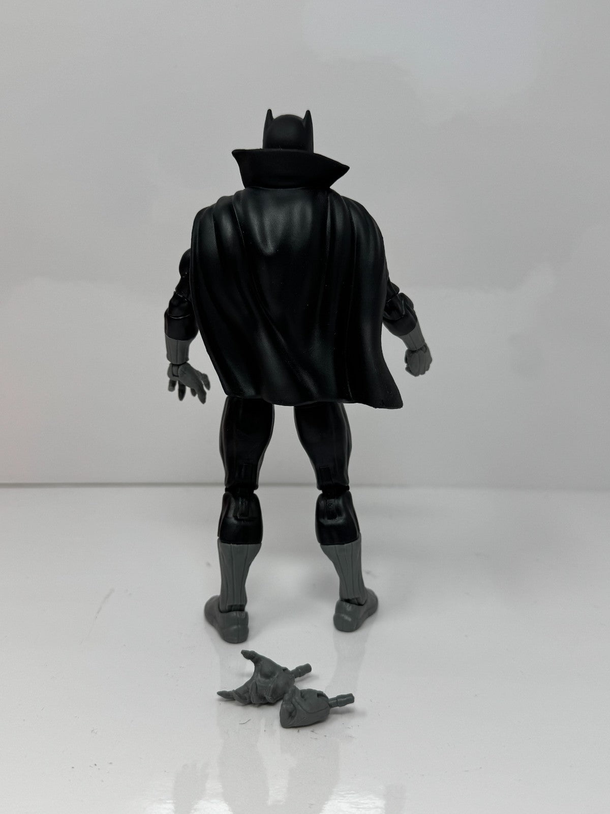Marvel Legends Wakanda Forever Black Panther Action Figure w/ Attuma BAF Piece