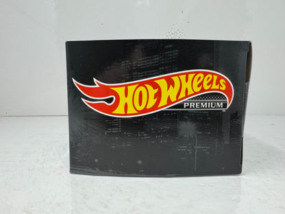 Hot Wheels Premium Hyper Cars 4-Pack Collector Diorama Set 1:64 Diecast