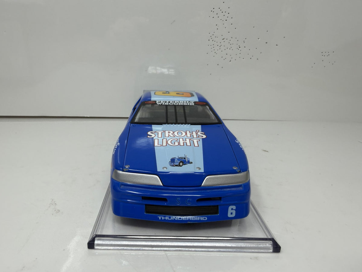 Action Nascar Mark Martin #6 Stroh's Light 1989 Ford Thunderbird 1:24 Diecast