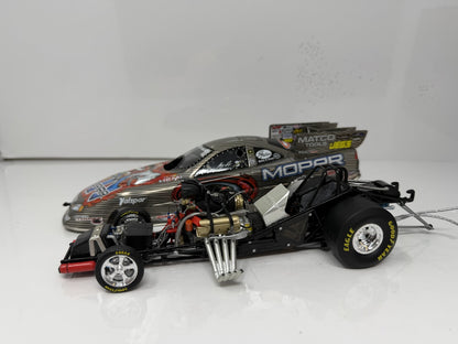 Action NHRA Gary Scelzi Oakley 2005 Dodge Stratus Brushed Metal 1:24 Diecast