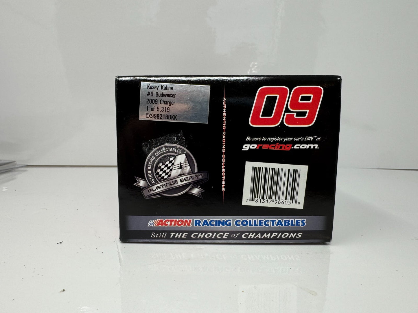 Action NASCAR Kasey Kahne #9 Budweiser 2009 Dodge Charger 1:24 Diecast