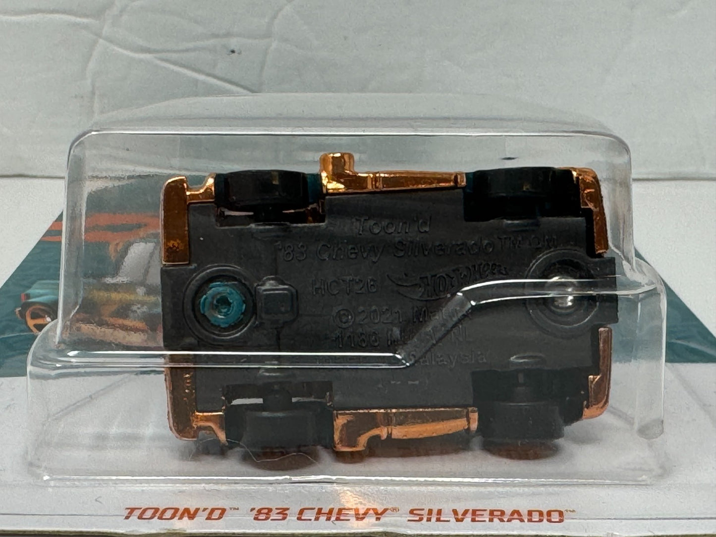 Hot Wheels Pearl and Chrome Toon'D 1983 Chevy Silverado 1:64 Diecast