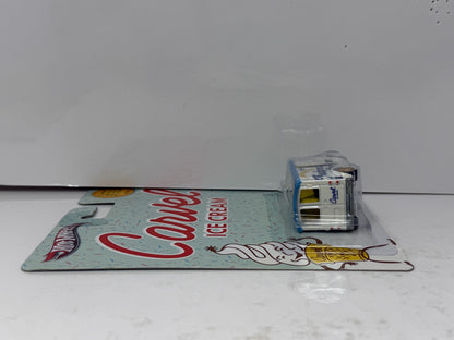 Hot Wheels Carvel Ice Cream Fudgie Bread Box 1:64 Diecast Real Riders