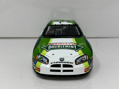 Motorsports Authentics NASCAR Kasey Kahne #9 Doublemint '07 Charger 1:24 Diecast