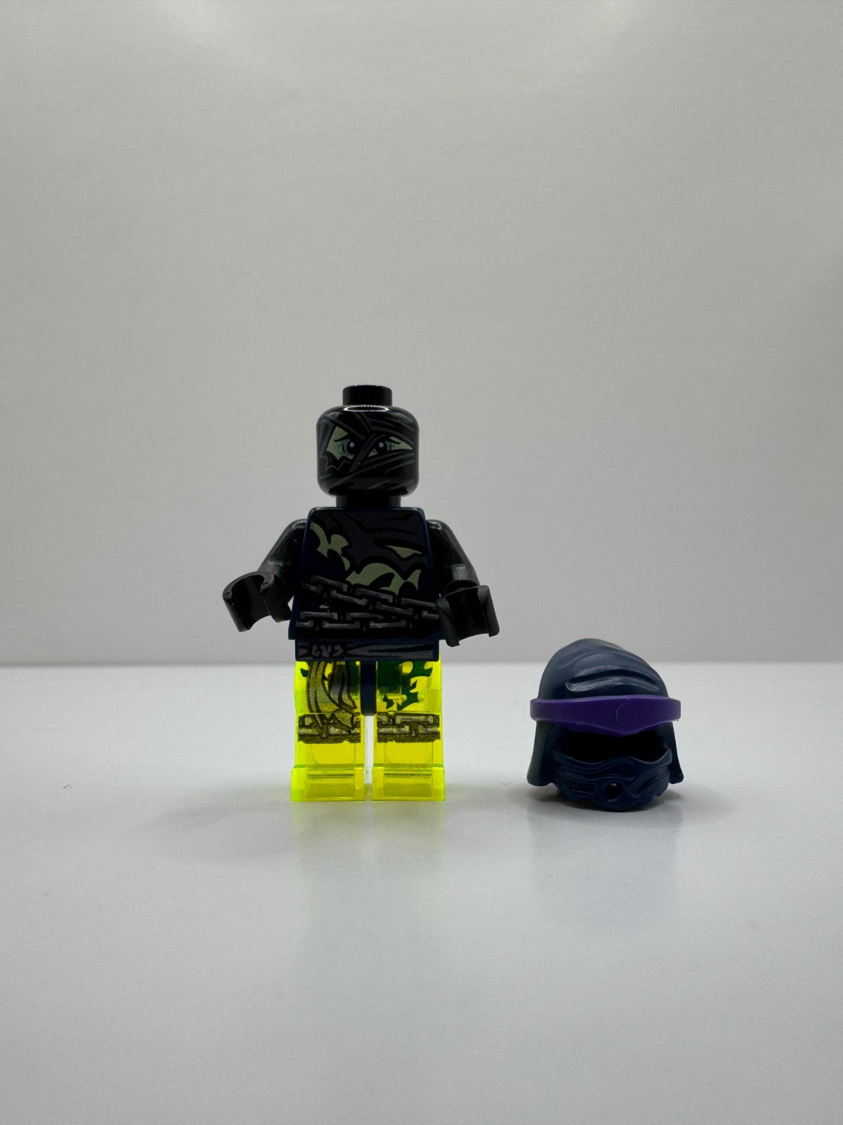 LEGO Ninjago Airjitzu Flyer Wrayth Minifigure 70744