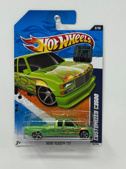 Hot Wheels Heat Fleet 1988 Customized Chevy C3500 1:64 Diecast Factory Sealed