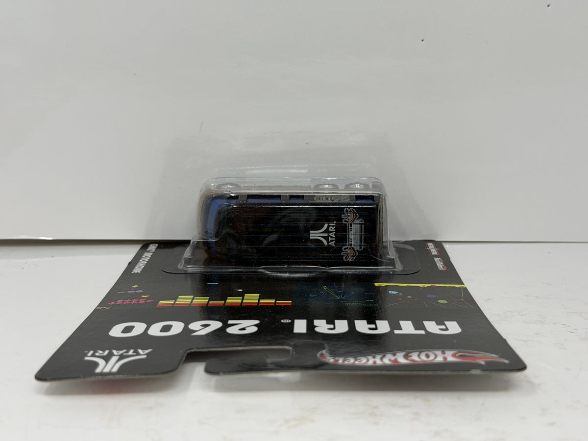 Hot Wheels Atari 2600 GMC Motorhome 1:64 Diecast Real Riders