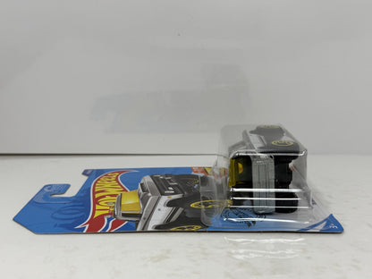 Hot Wheels ZAMAC HW Hot Trucks 1970 Dodge Power Wagon 1:64 Diecast