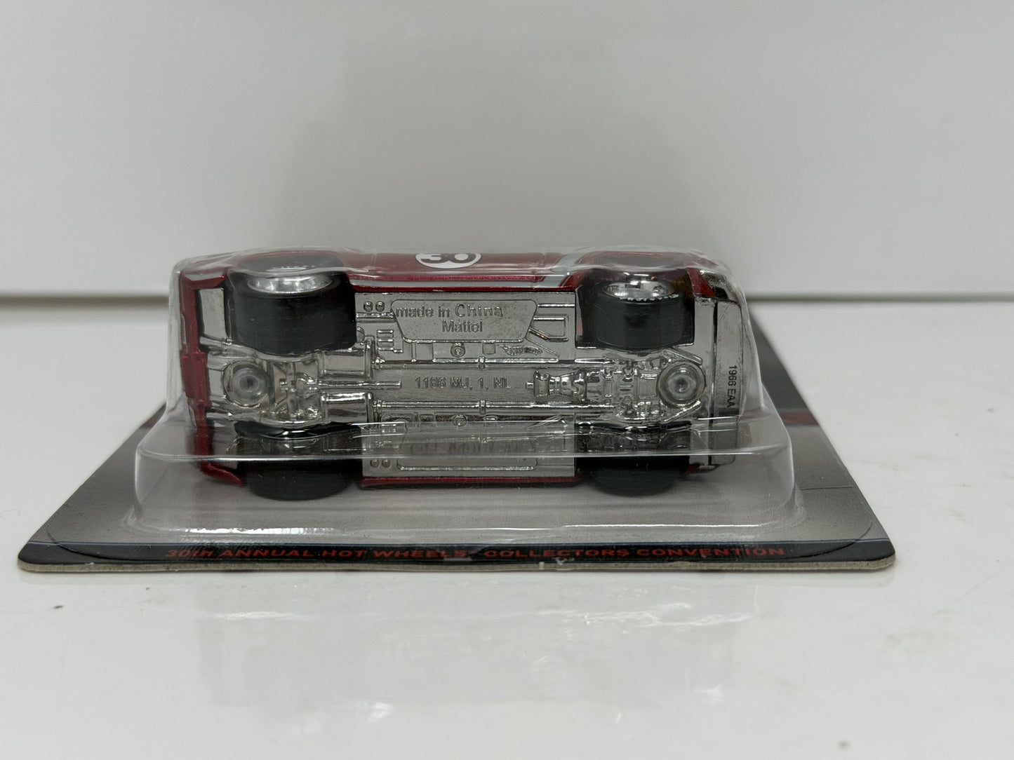Hot Wheels 2016 30th Collectors Convention 1969 Ford Mustang 1:64 Diecast