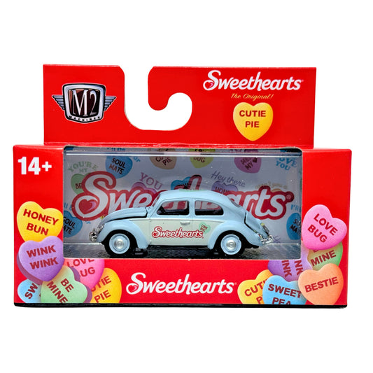 M2 Machines Sweethearts 1953 VW Beetle Deluxe European Model 1:64 Diecast