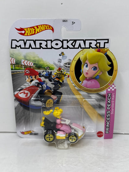 Hot Wheels Mario Kart Princess Peach Standard Kart 1:64 Diecast