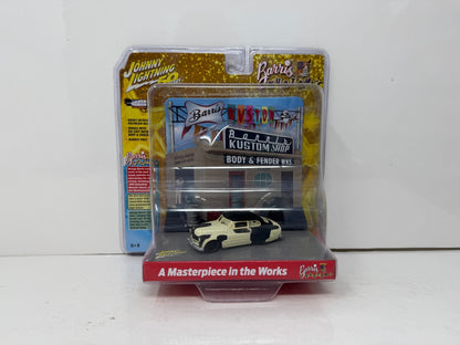Johnny Lightning Barris Kustom 1949 Mercury Silver Screen Dioramas 1:64 Diecast