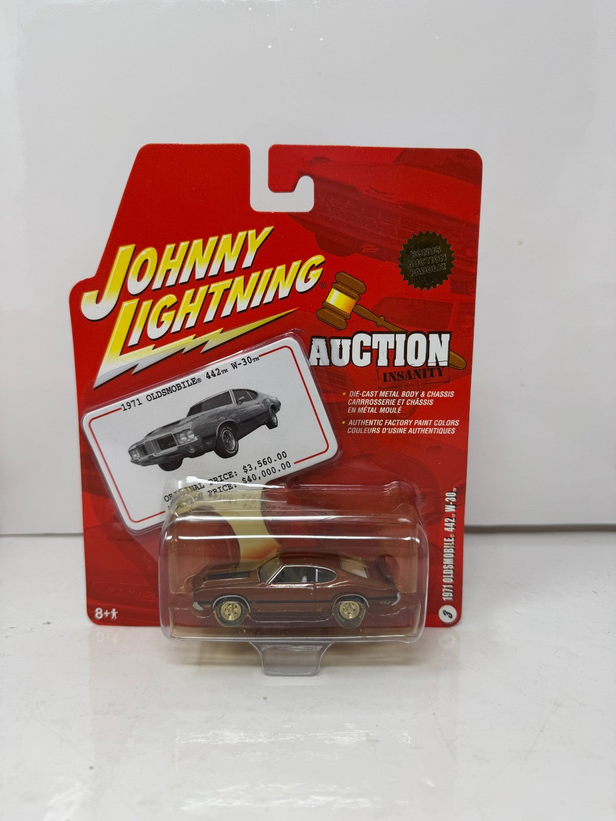 Johnny Lightning Auction Insanity 1971 Oldsmobile 442 W-30 1:64 Diecast
