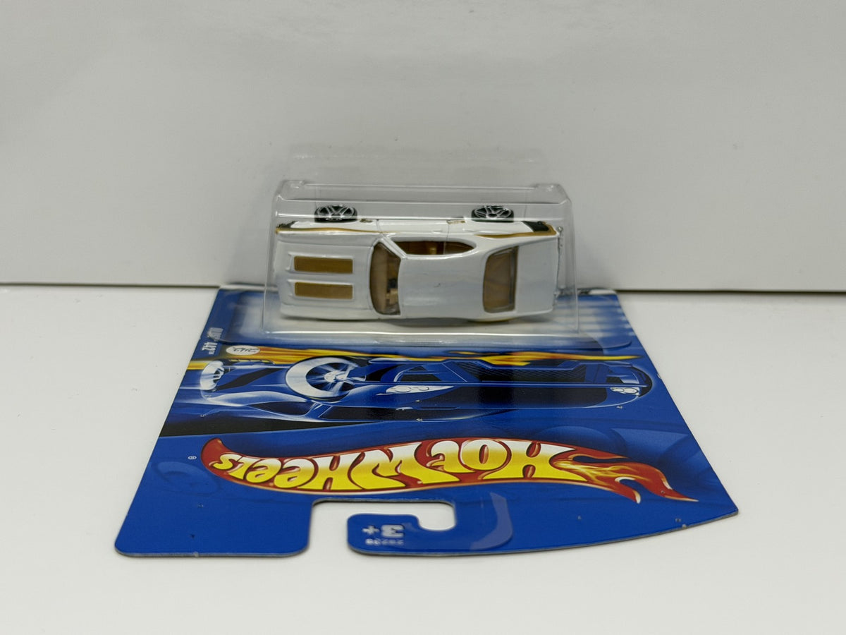 Hot Wheels Olds 442 1:64 Diecast White