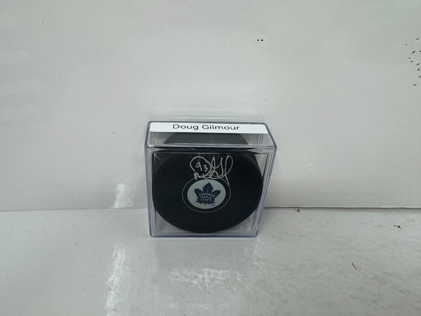 Doug Gilmour Toronto Maple Leafs Signed NHL Autograph Puck Silver Auto