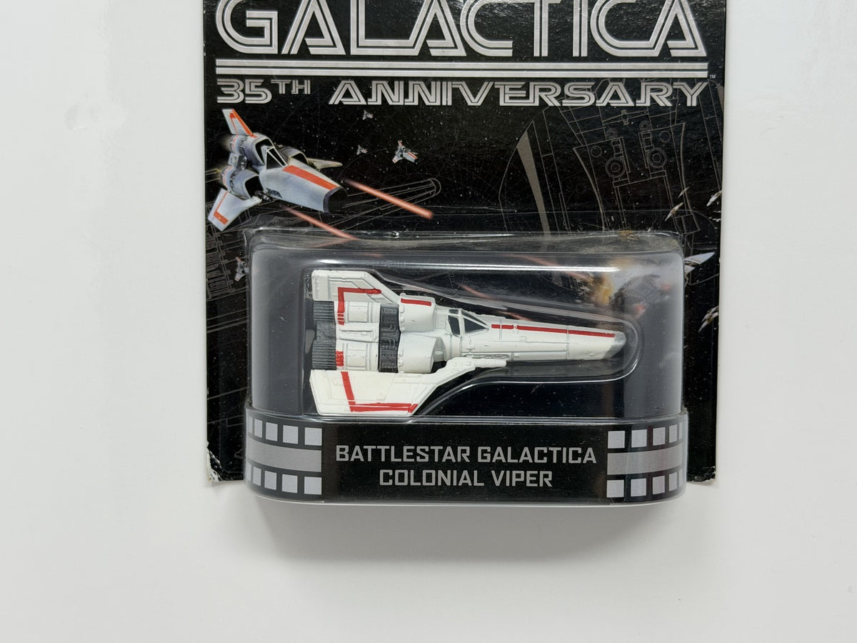 Hot Wheels Retro Entertainment Battlestar Galactica Colonial Viper 1:64 Diecast