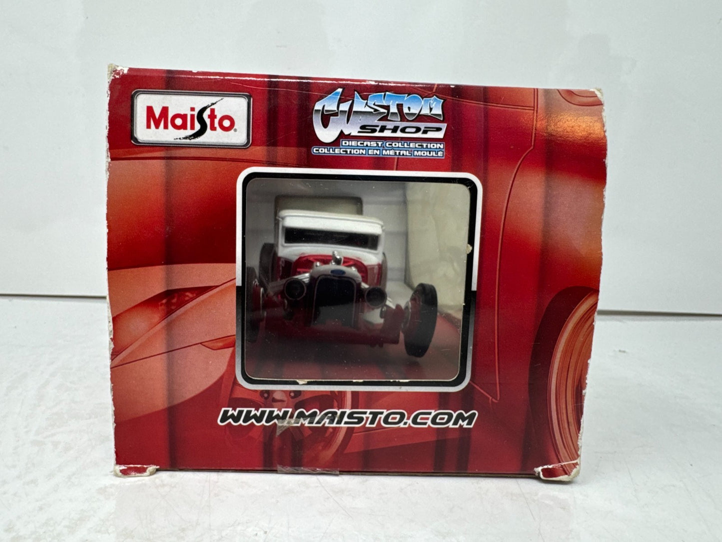 Maisto Custom Shop 1929 Ford Model A 1:24 Diecast
