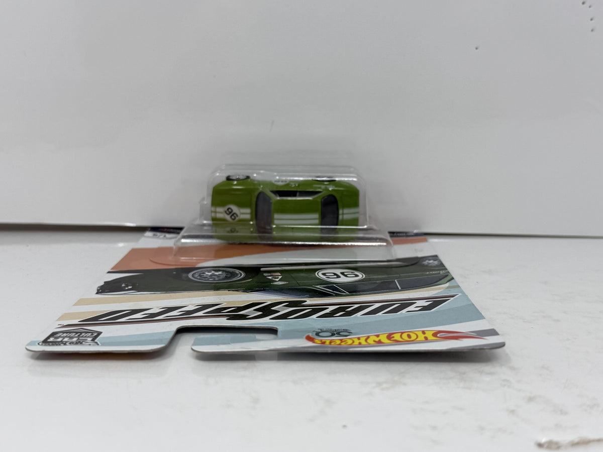 Hot Wheels Euro Speed Alfa Romeo Giulia Sprint GTA 1:64 Diecast Real Riders
