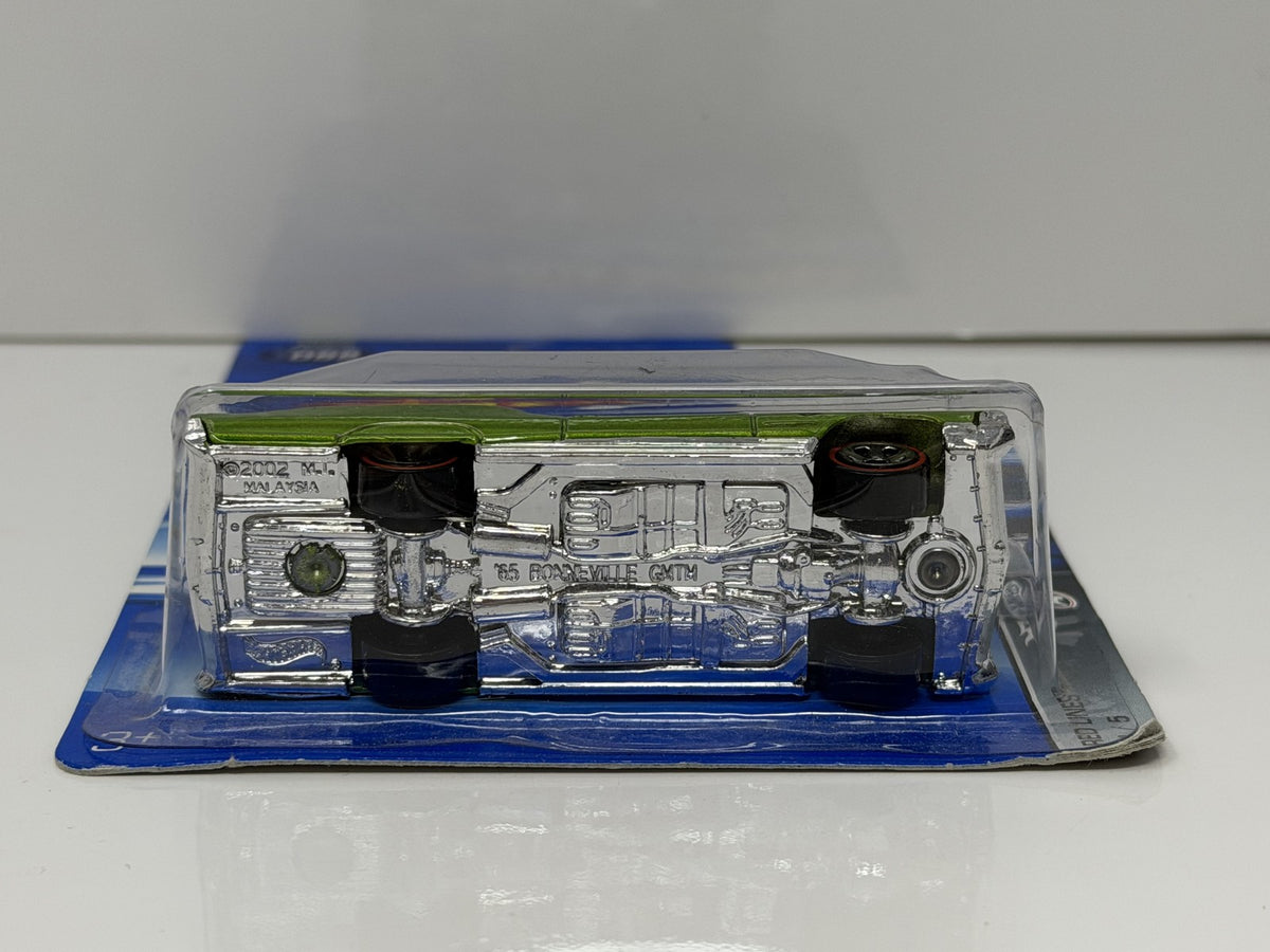 Hot Wheels Red Lines 1965 Pontiac Bonneville 1:64 Diecast Green V1