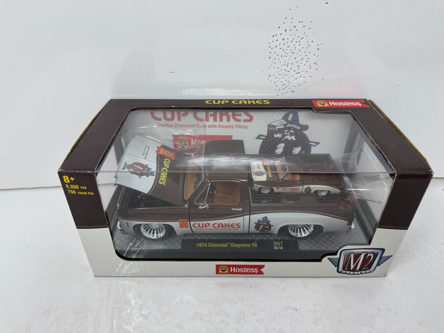 M2 Machines Hostess Cup Cakes 1974 Chevrolet Cheyenne 10 1:24 & 1:64 Diecast