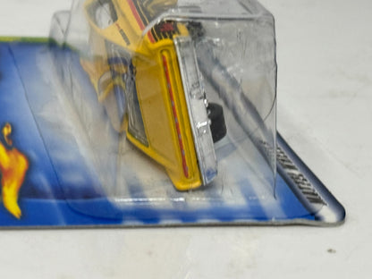 Hot Wheels 2001 Treasure Hunt Series 1967 Dodge Charger 1:64 Diecast Real Riders