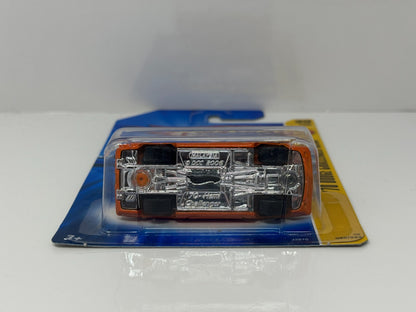 Hot Wheels 1970 Dodge Challenger HEMI 1:64 Diecast Orange