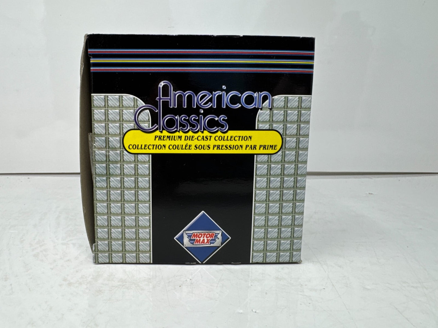 Motormax American Classics 1966 Chevy C10 Fleetside Pickup 1:24 Diecast