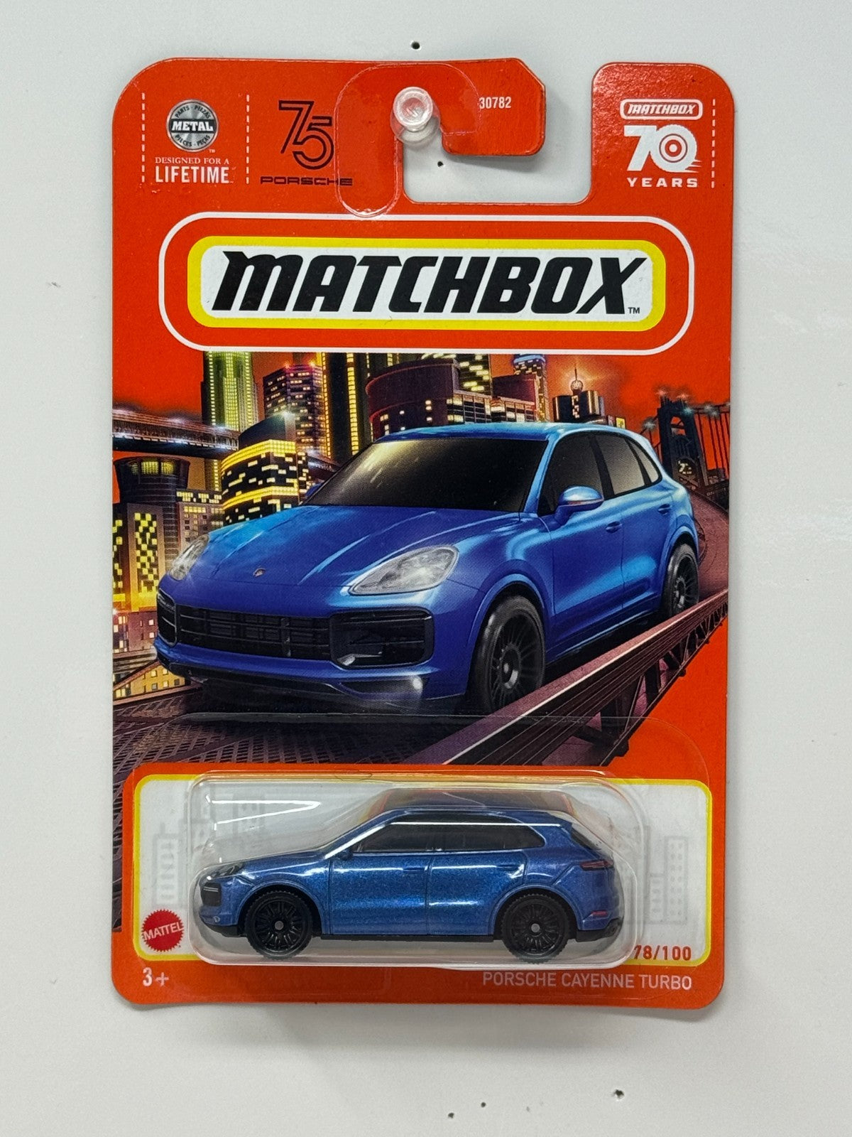 Matchbox Porsche Cayenne Turbo 1:64 Diecast Blue