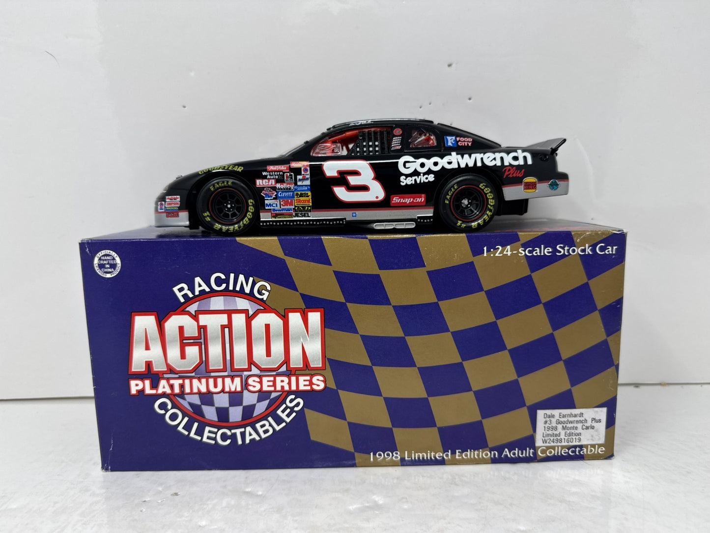 Action Nascar #3 Dale Earnhardt Goodwrench Plus 1998 Monte Carlo 1:24 Diecast
