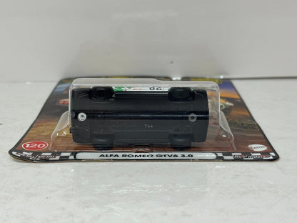 Hot Wheels Premium Boulevard #120 Alfa Romeo GTV6 3.0 1:64 Diecast
