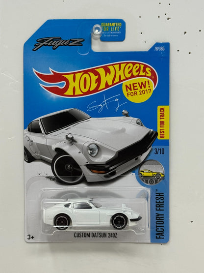 Hot Wheels Factory Fresh Custom Datsun 240Z 1:64 Diecast White