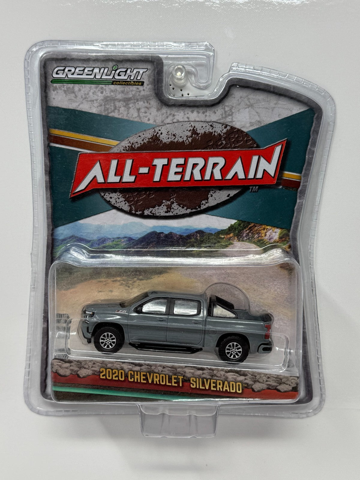 Greenlight All-Terrain 2020 Chevrolet Silverado Z71 1:64 Diecast