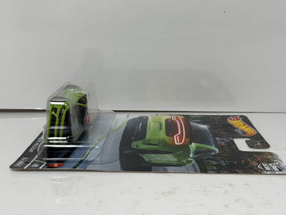 Hot Wheels Premium American Scene 2020 Dodge Charger Hellcat 1:64 Diecast