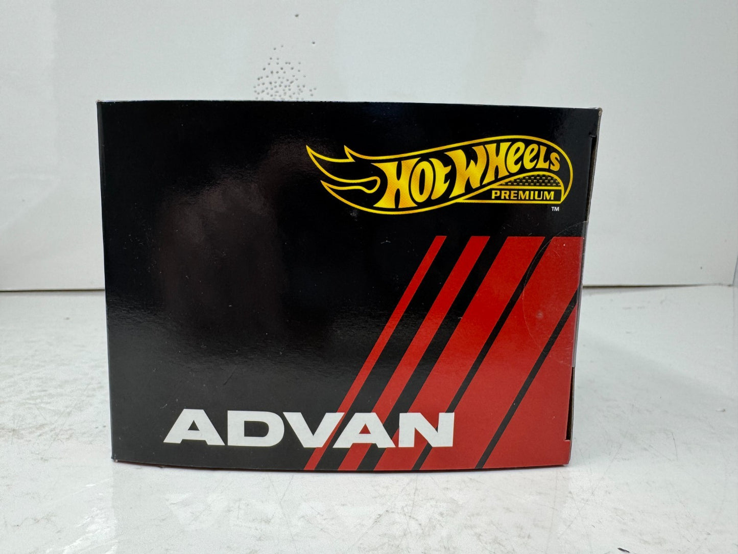 Hot Wheels Premium Advan 4-Pack Collector Diorama Set 1:64 Diecast