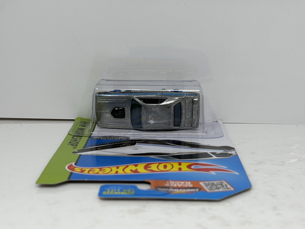 Hot Wheels ZAMAC HW Workshop 1971 Dodge Challenger 1:64 Diecast