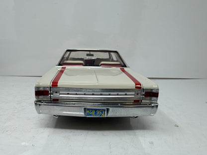 Highway 61 1967 Plymouth GTX 1:18 Diecast