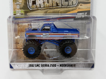 GreenLight Kings of Crunch 1982 GMC Sierra 2500 Moonshiner CHASE 1:64 Diecast