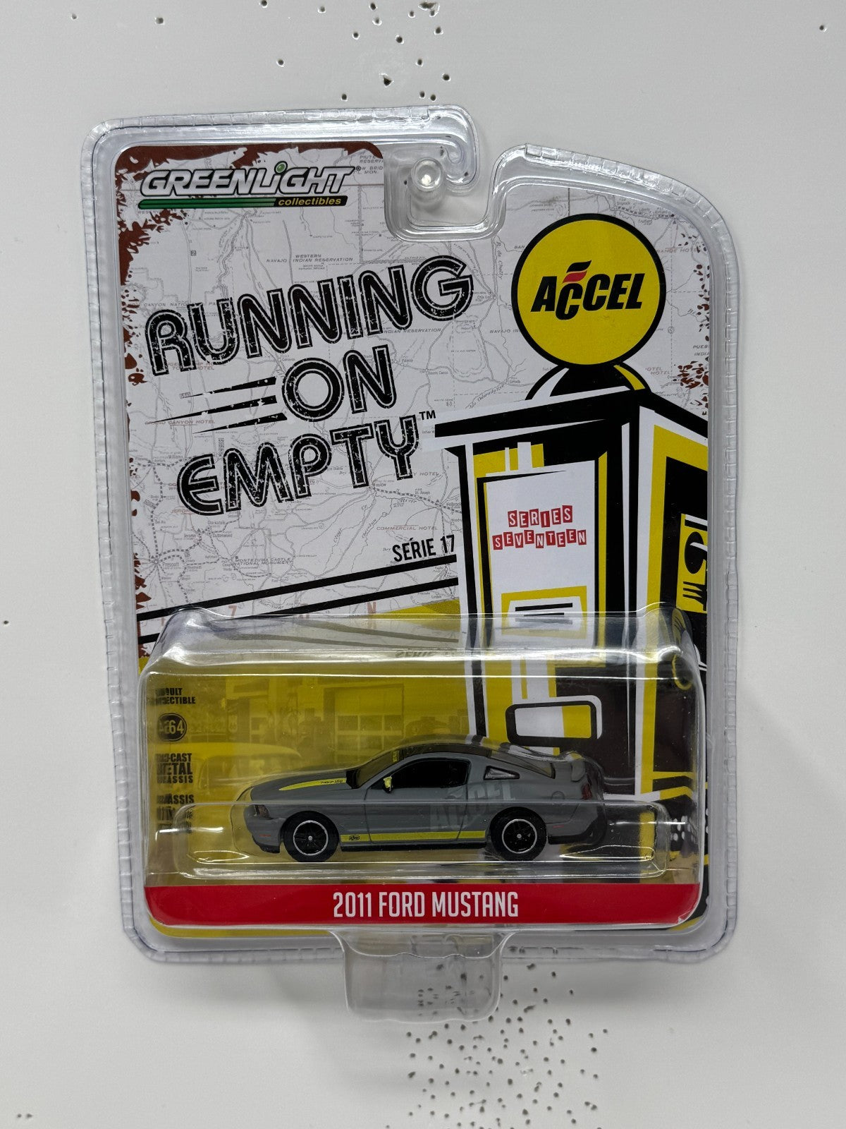 Greenlight Running on Empty 2011 Ford Mustang 1:64 Diecast