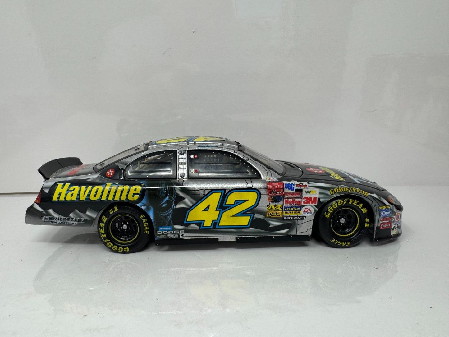 Action NASCAR Jamie McMurray #42 Terminator 3 2003 Dodge Intrepid 1:24 Diecast