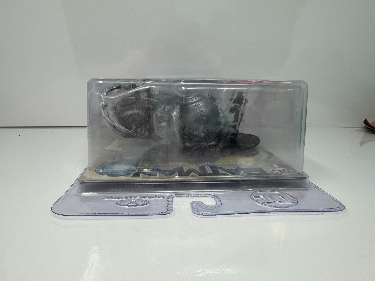 DC Direct Batman Fighting the Frozen Mr. Freeze Action Figure