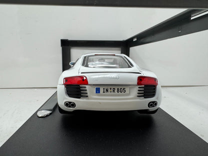 Maisto Audi R8 Premiere Edition 1:18 Diecast