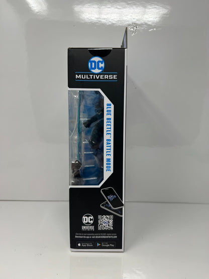 McFarlane DC Multiverse Blue Beetle Battle Mode Blue Beetle Action Figure