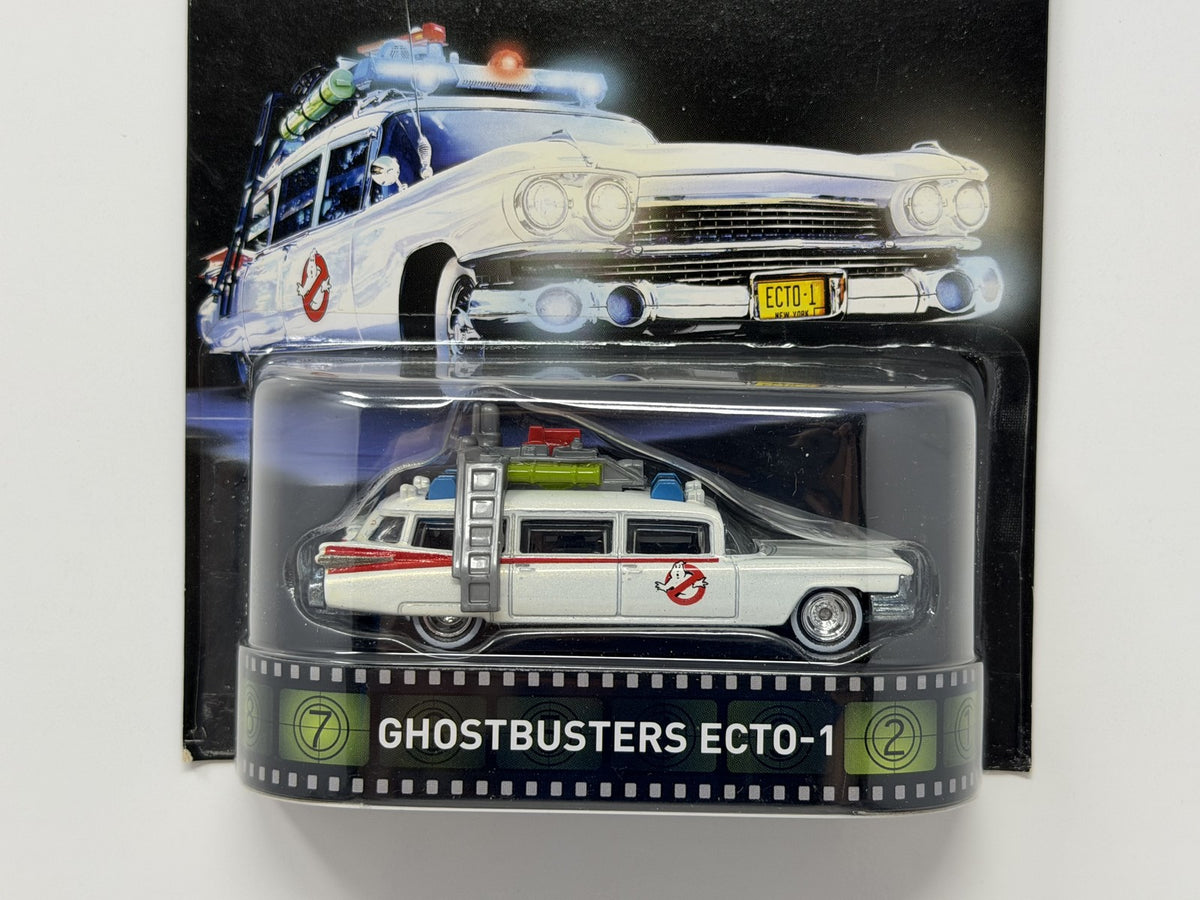 Hot Wheels Retro Entertainment Ghostbusters Ecto-1 1:64 Diecast White V3