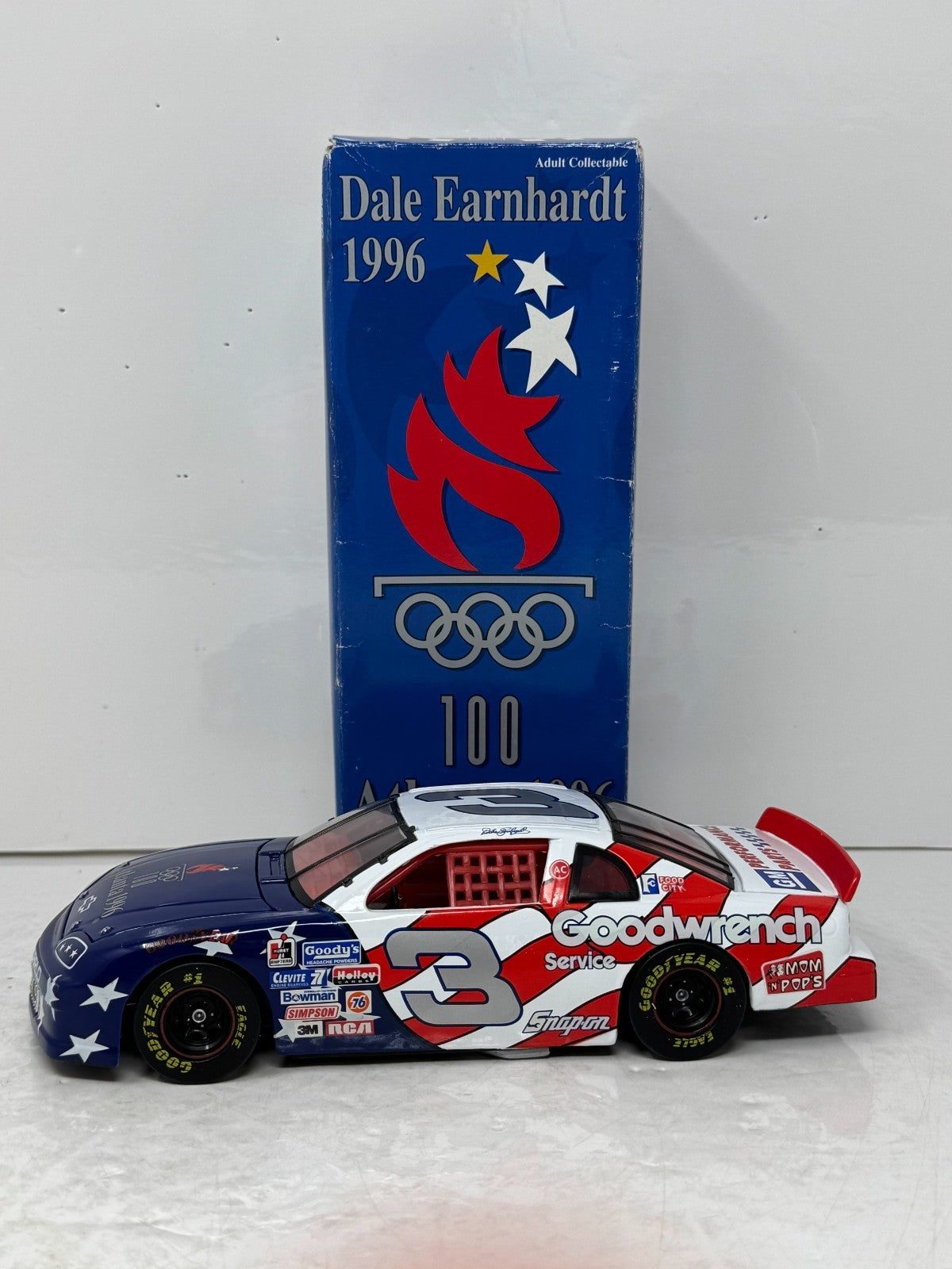 Action NASCAR #3 Dale Earnhardt 1996 Atlanta Monte Carlo 1:24 Diecast