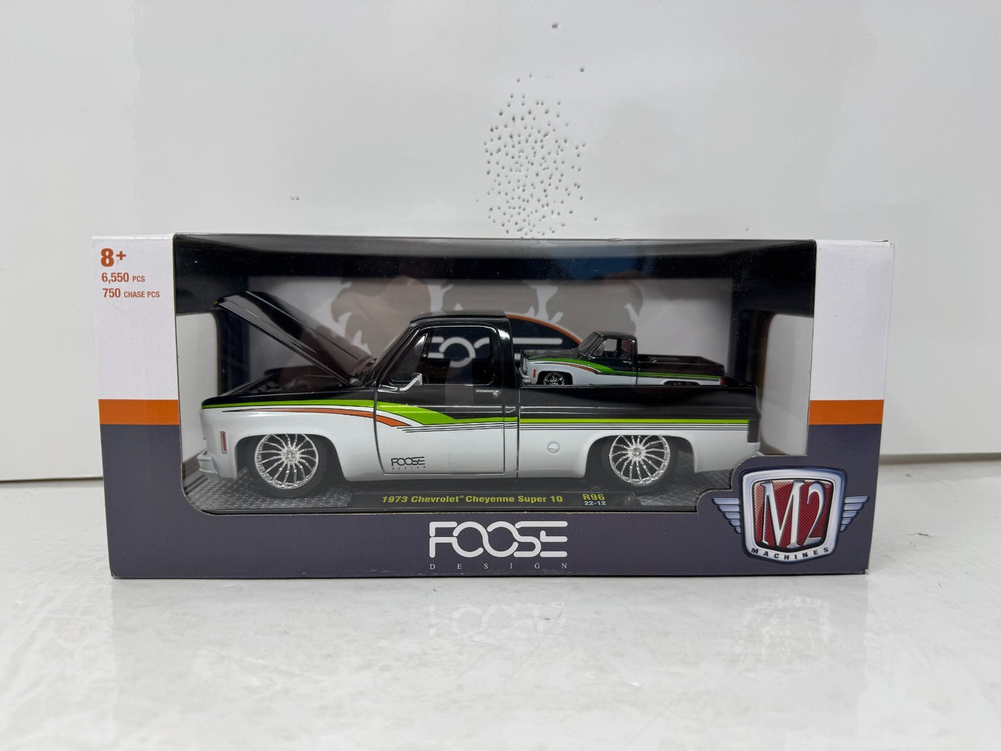 M2 Machines Foose Design 1973 Chevrolet Cheyenne Super 10 1:24 & 1:64 Diecast