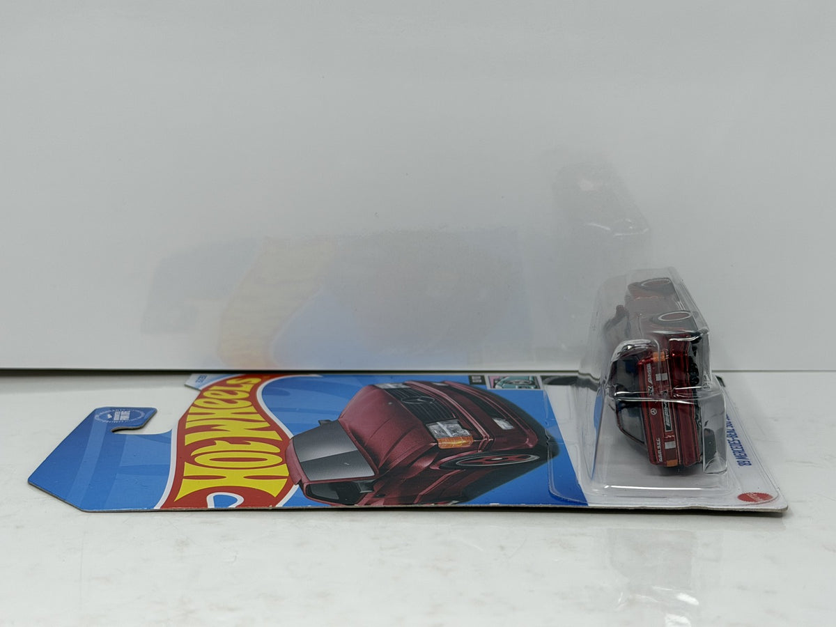Hot Wheels Super Treasure Hunt 1989 Mercedes-Benz 560 SEC AMG 1:64 Diecast STH