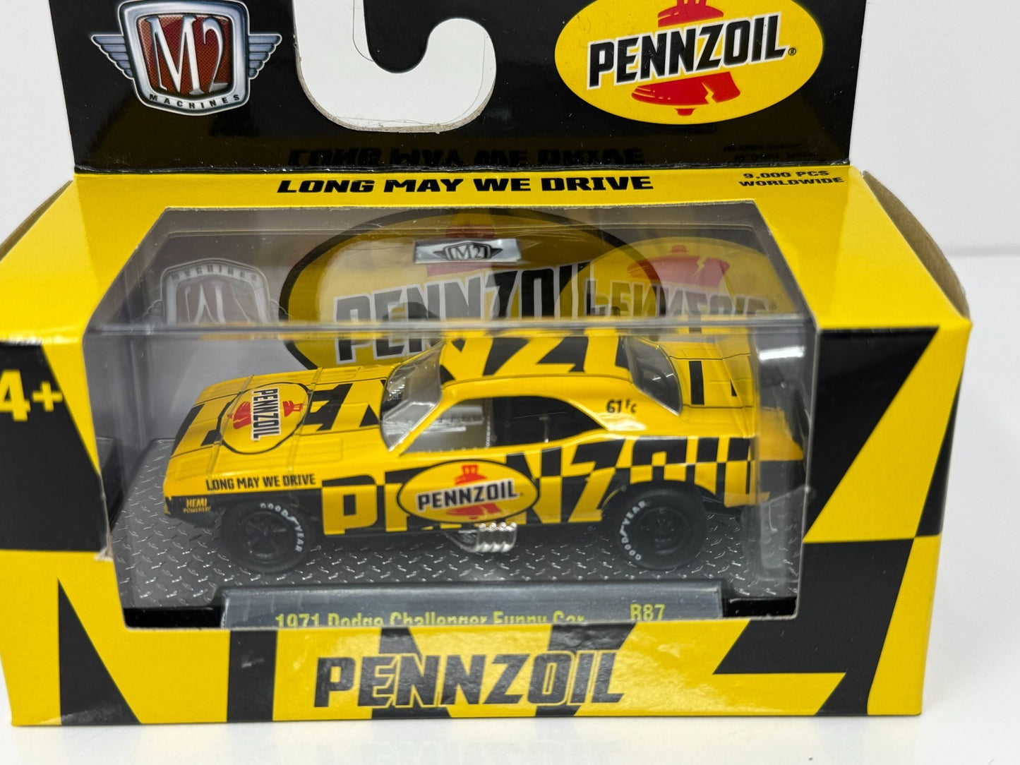 M2 Machines Pennzoil 1971 Dodge Challenger Funny Car 1:64 Diecast